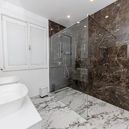 Bella Vista Am Trogir